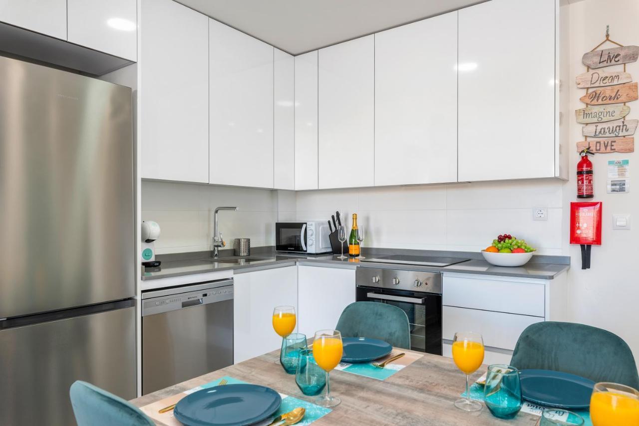 Apartamento La Zenia Cocoon - Luxury Penthouse With Jacuzzi, 2 Pools, Indoor Heated Pool, Sauna, Gym, Playstation Dehesa de Campoamor  Exterior foto