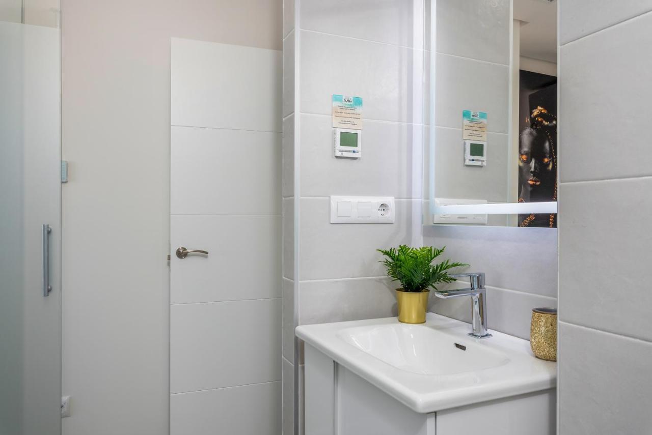 Apartamento La Zenia Cocoon - Luxury Penthouse With Jacuzzi, 2 Pools, Indoor Heated Pool, Sauna, Gym, Playstation Dehesa de Campoamor  Exterior foto