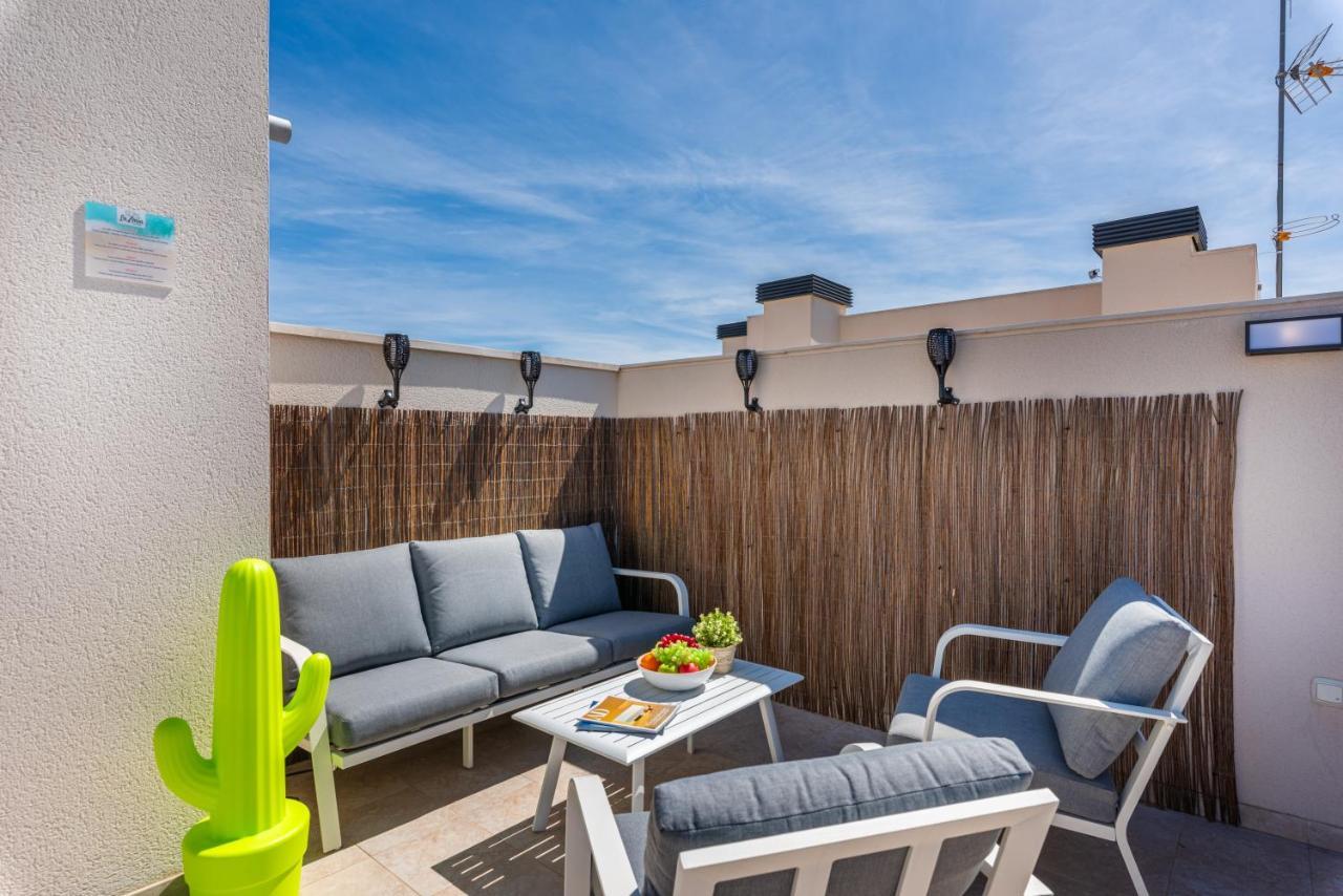 Apartamento La Zenia Cocoon - Luxury Penthouse With Jacuzzi, 2 Pools, Indoor Heated Pool, Sauna, Gym, Playstation Dehesa de Campoamor  Exterior foto