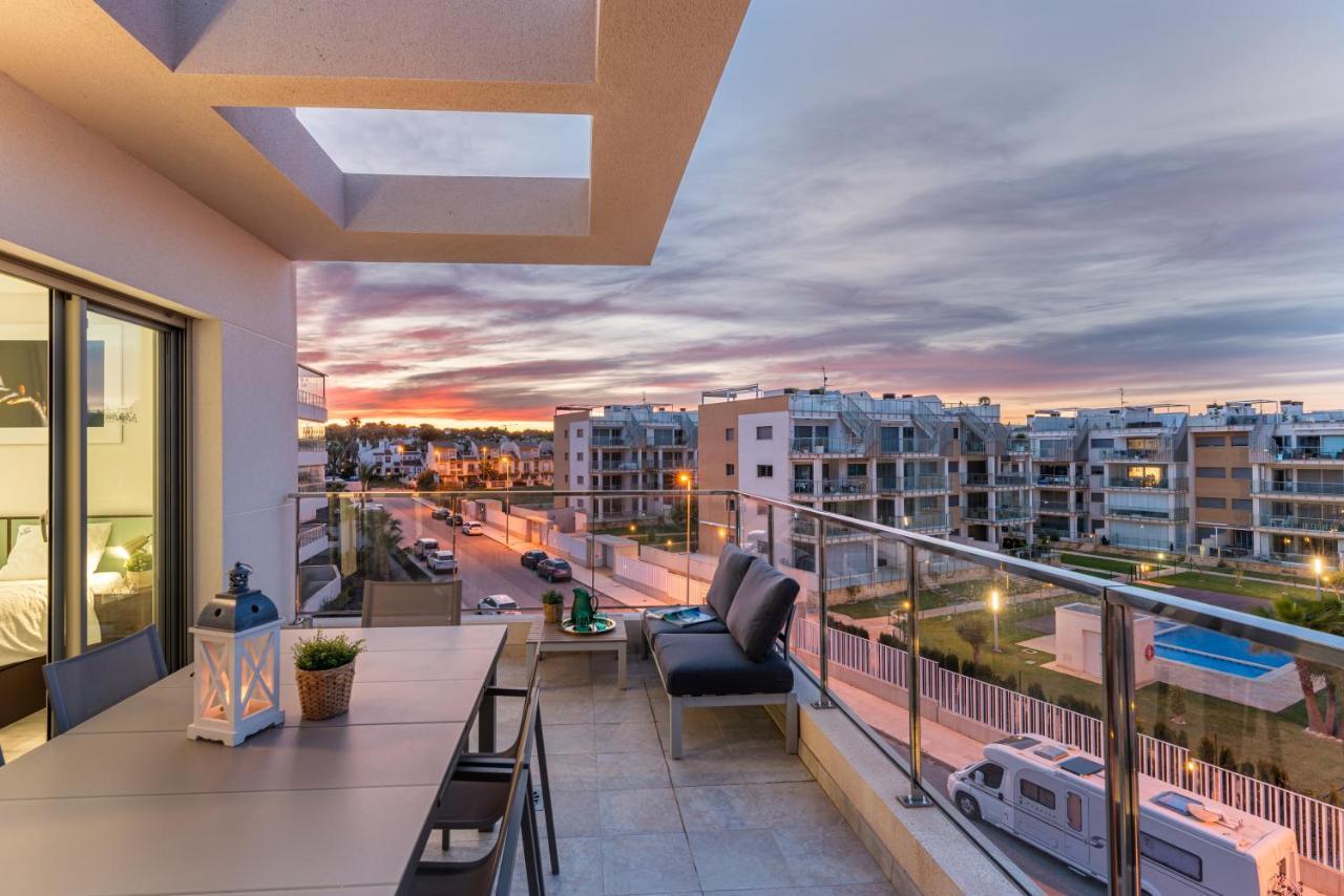 Apartamento La Zenia Cocoon - Luxury Penthouse With Jacuzzi, 2 Pools, Indoor Heated Pool, Sauna, Gym, Playstation Dehesa de Campoamor  Exterior foto